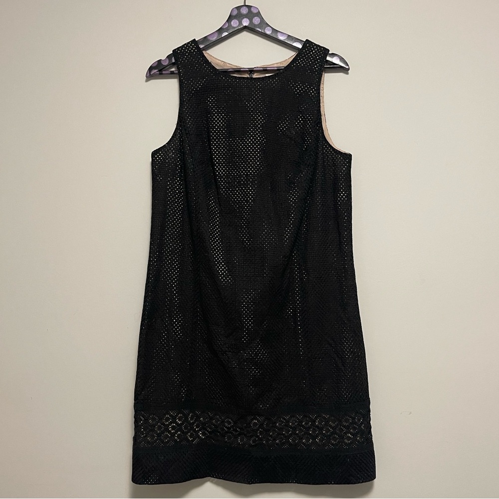 Ann Taylor LOFT Black Eyelet Lace Sheath A-Line Dress Tan Lining Size 10